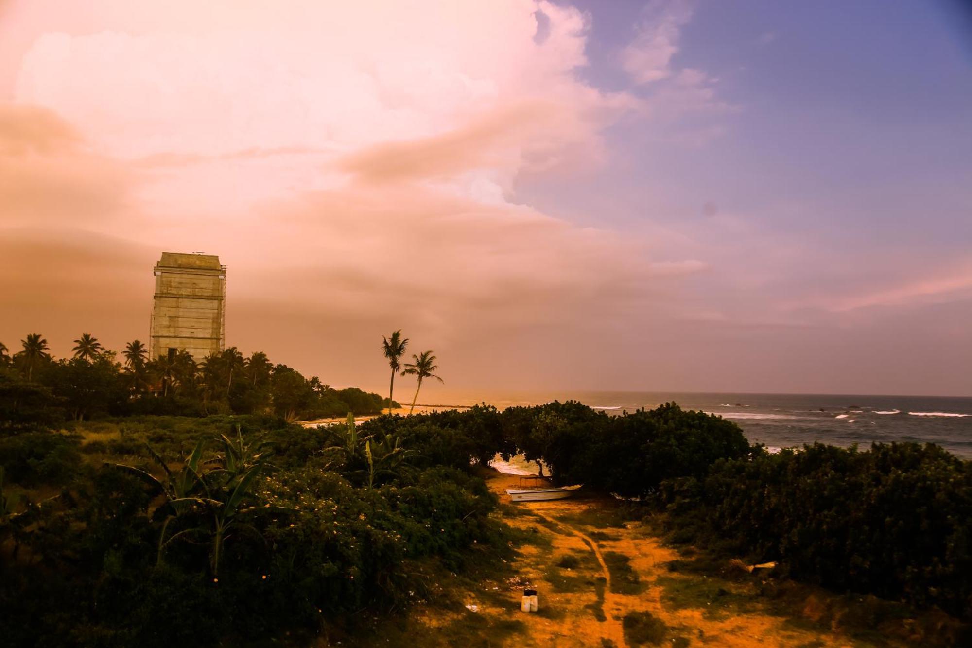 Hotel Mirissa Turtle Point Guest Exterior foto
